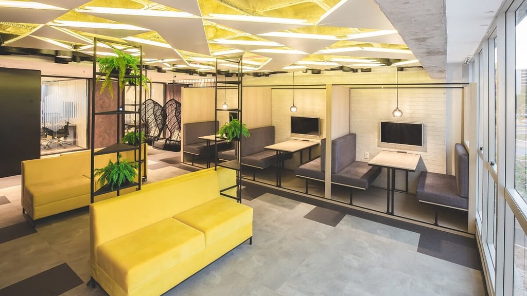 Espaço de coworking BR.Offices Coworking em Brasília