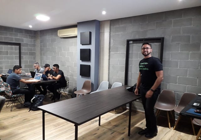 ESPAÇO LER Coworking, Livraria, Café e Chocolates
