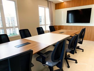 Sala de Reunião 02 para até 10 pessoas