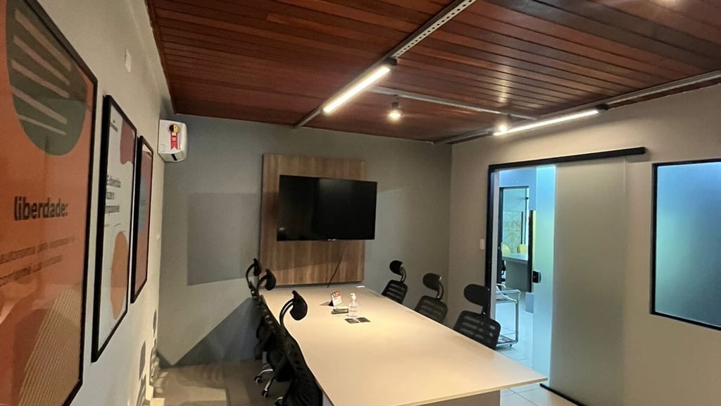 Espaço de coworking Sala de reunião, mesa compartilhada, salas privativas e abertas - Até 7 pessoas em Sorocaba