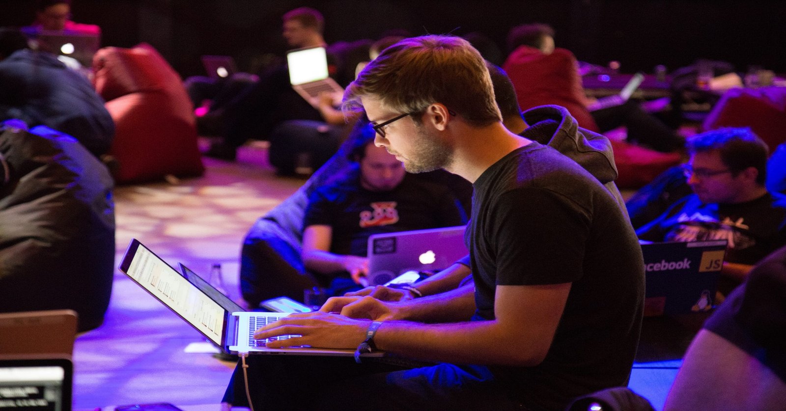 A importância de adequar os espaços de Coworking à LGPD