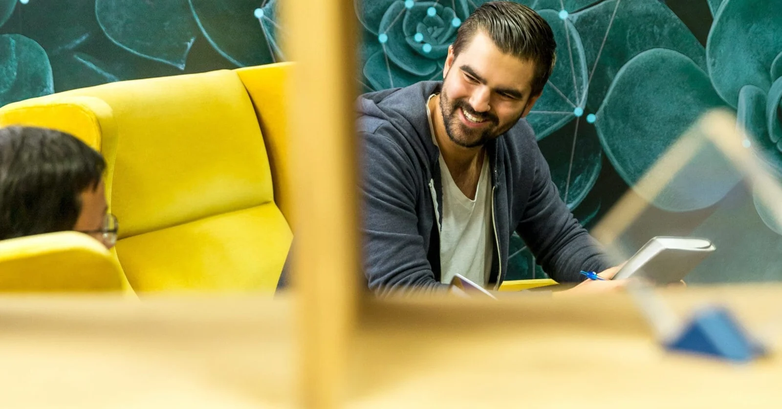 Coworking e poder público: como é na prática?