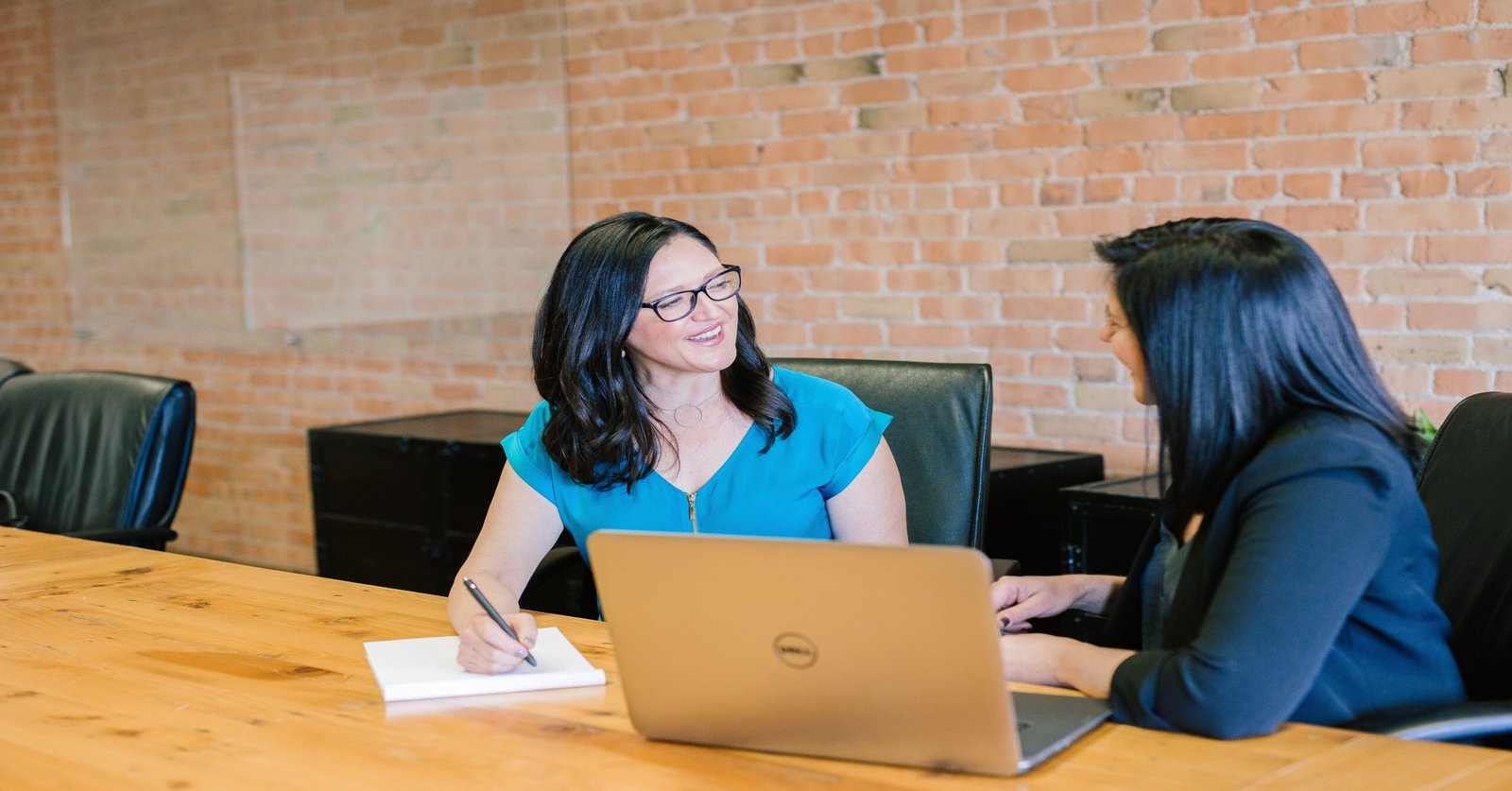 Consultoria empresarial e coaching: novas fontes de receita para coworkings